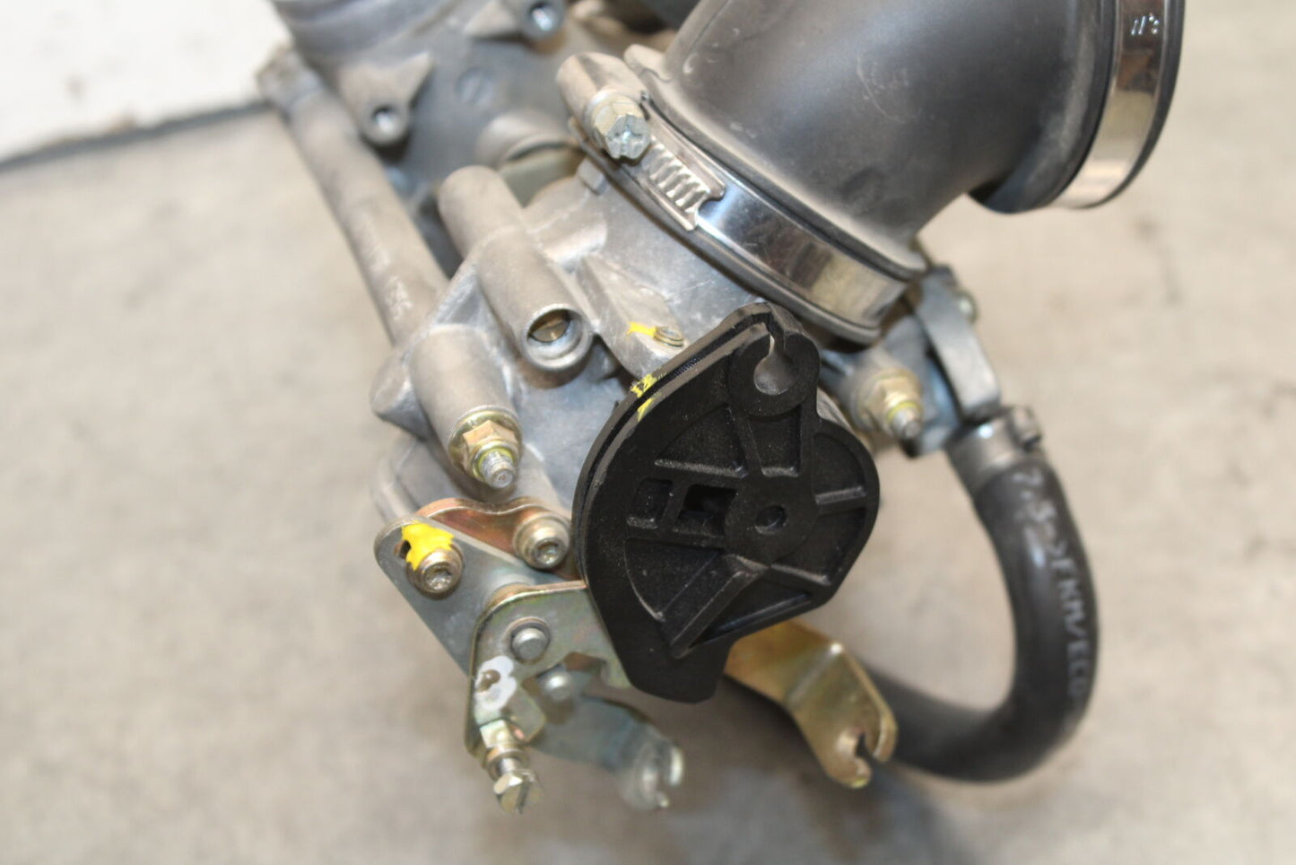 06-07 DUCATI MONSTER 695 MAIN FUEL INJECTORS / THROTTLE BODIES BB674