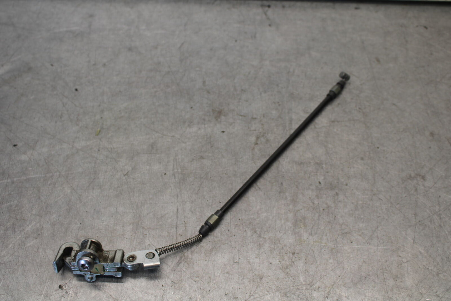 19-21 TRIUMPH SPEED TWIN 1200 REAR PASSENGER SEAT LATCH LOCK ASSEMBLY BB653