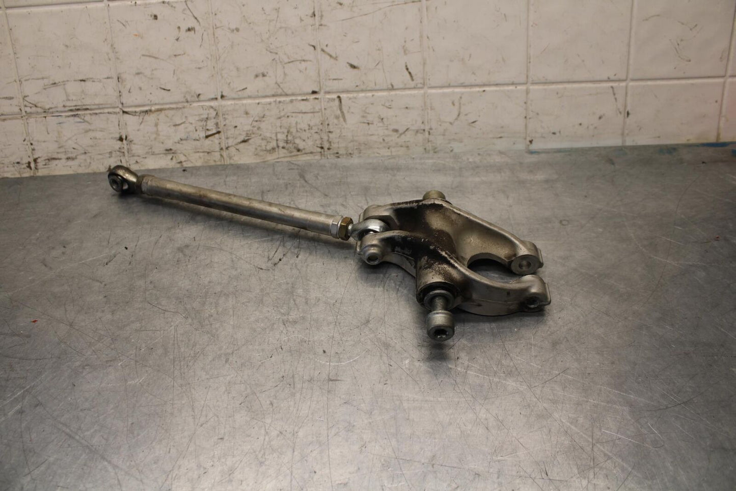 2005 Ducati Monster S2R REAR DOGBONE SHOCK LINKAGE LINK BB557