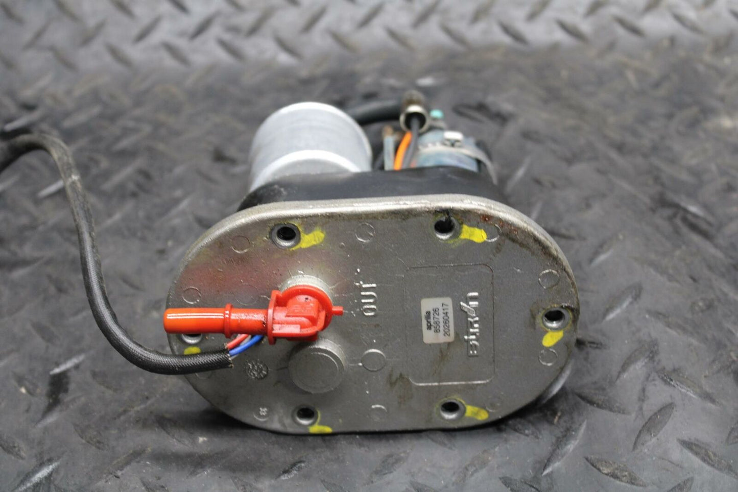 10-11 APRILIA RSV4 R FUEL PUMP GAS PETROL SENDER UNIT BB202
