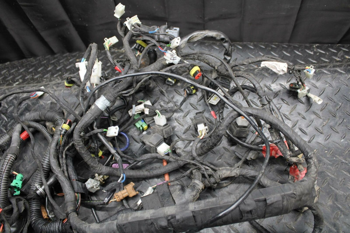 10-11 APRILIA RSV4 R MAIN ENGINE WIRING HARNESS MOTOR WIRE LOOM BB202
