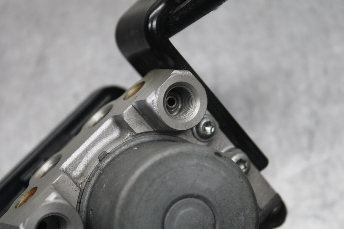 17-24 SUZUKI SV650 ABS PUMP UNIT MODULE BB706