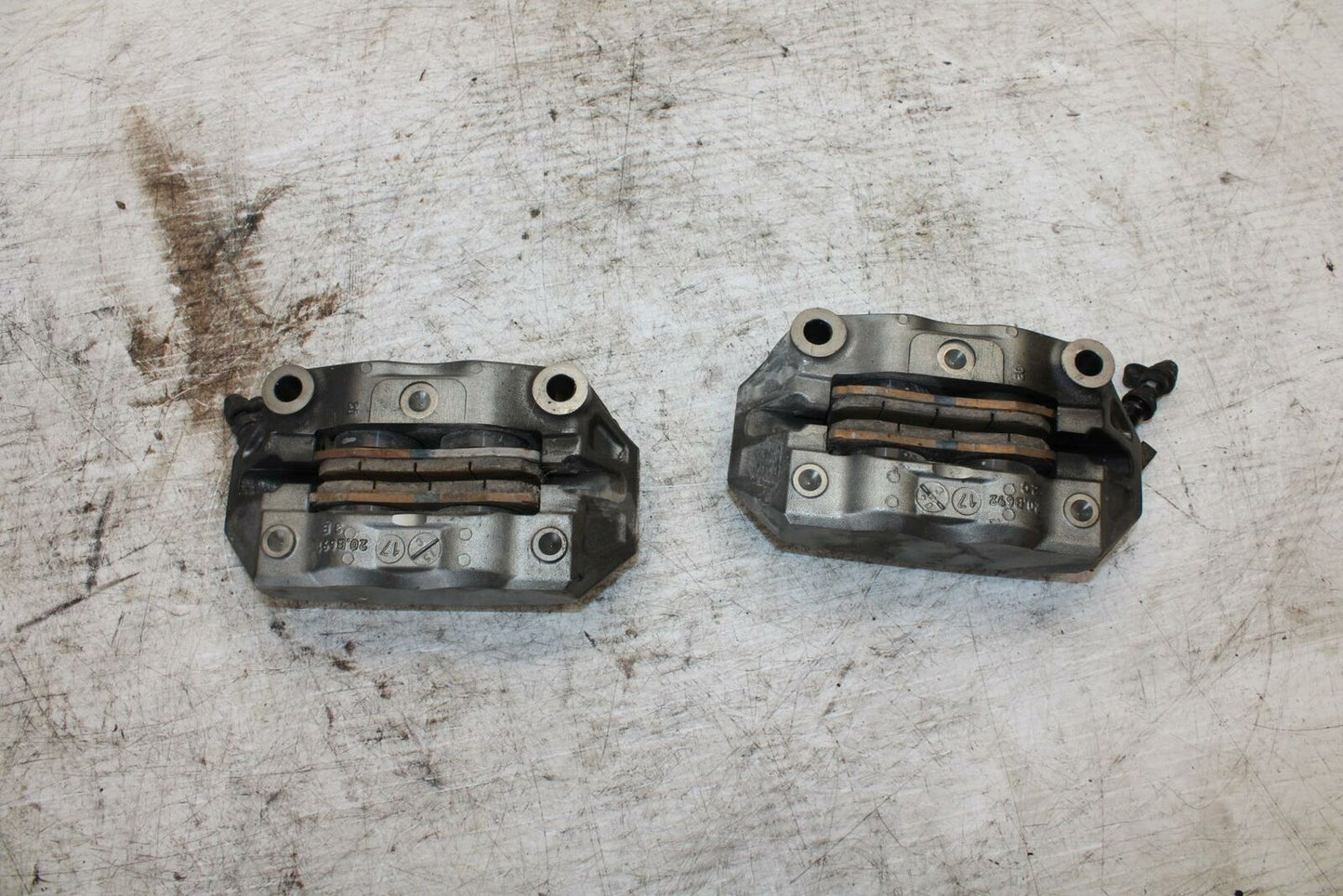 17-20 DUCATI MONSTER 797 BREMBO FRONT BRAKE CALIPER SET PAIR CALIPERS BB309