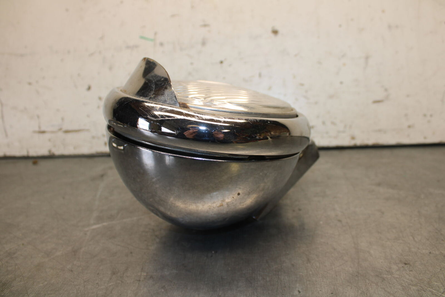 87-03 SUZUKI INTRUDER 1400 VS1400GLP FRONT HEAD LIGHT HEADLIGHT LAMP BB702