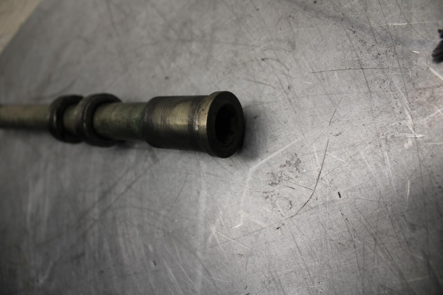 11-14 KAWASAKI VERSYS 650 LE 650C FRONT WHEEL RIM AXLE PIVOT BOLT BB498