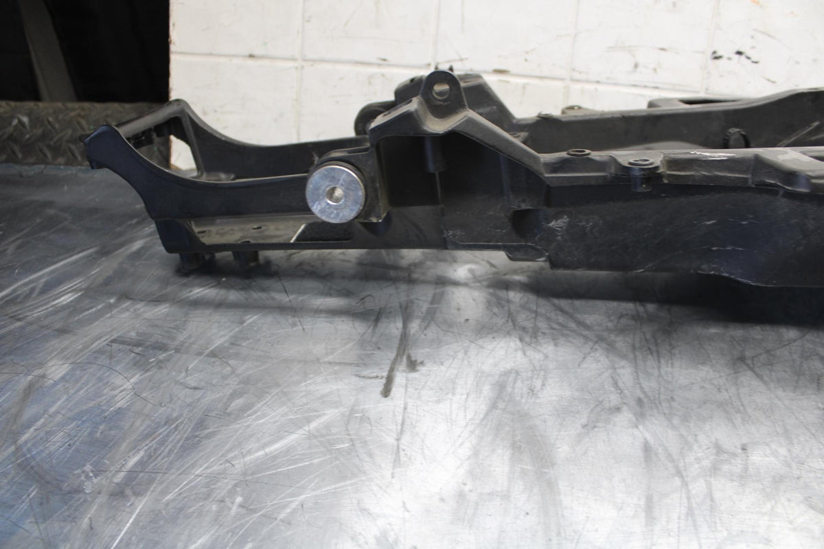 04-06 YAMAHA YZF R1 REAR SUBFRAME BACK SUB FRAME 5VY-21190-00-00 BB491