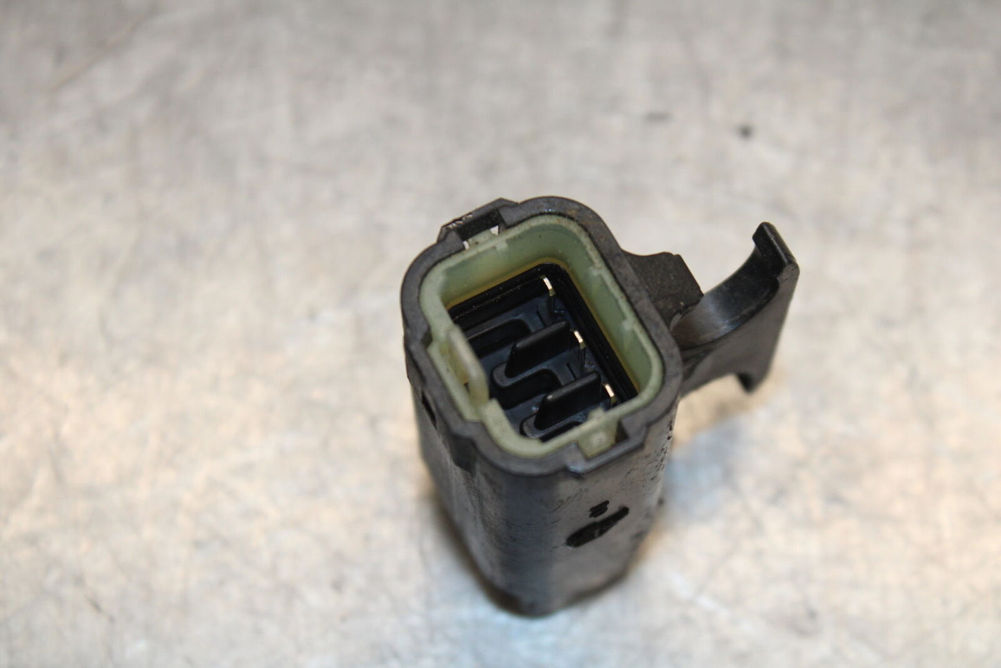 08-09 YAMAHA YZF R6S TIP OVER BANK ANGLE CRASH SENSOR SWITCH BB690