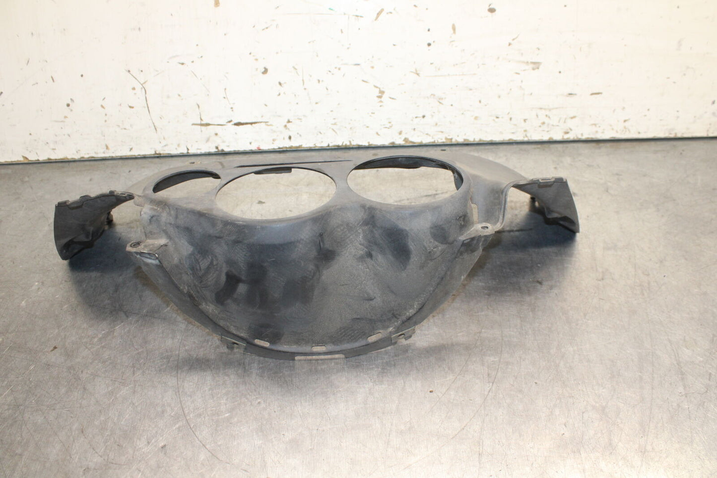 96-07 YAMAHA YZF600R FRONT INNER CENTER COWL FAIRING BB746