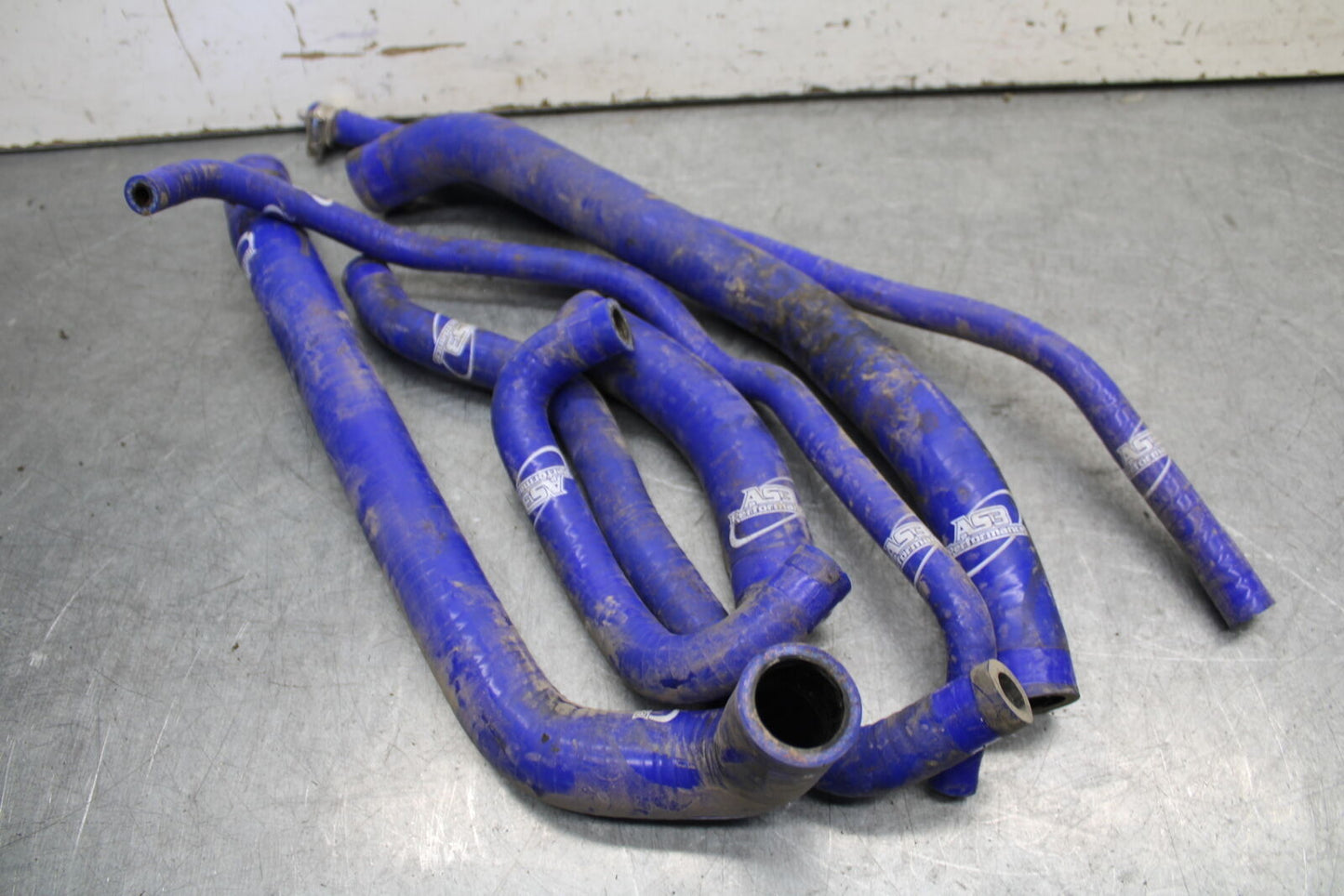 09-11 TRIUMPH DAYTONA 675 AFTERMARKET RADIATOR HOSES BB652