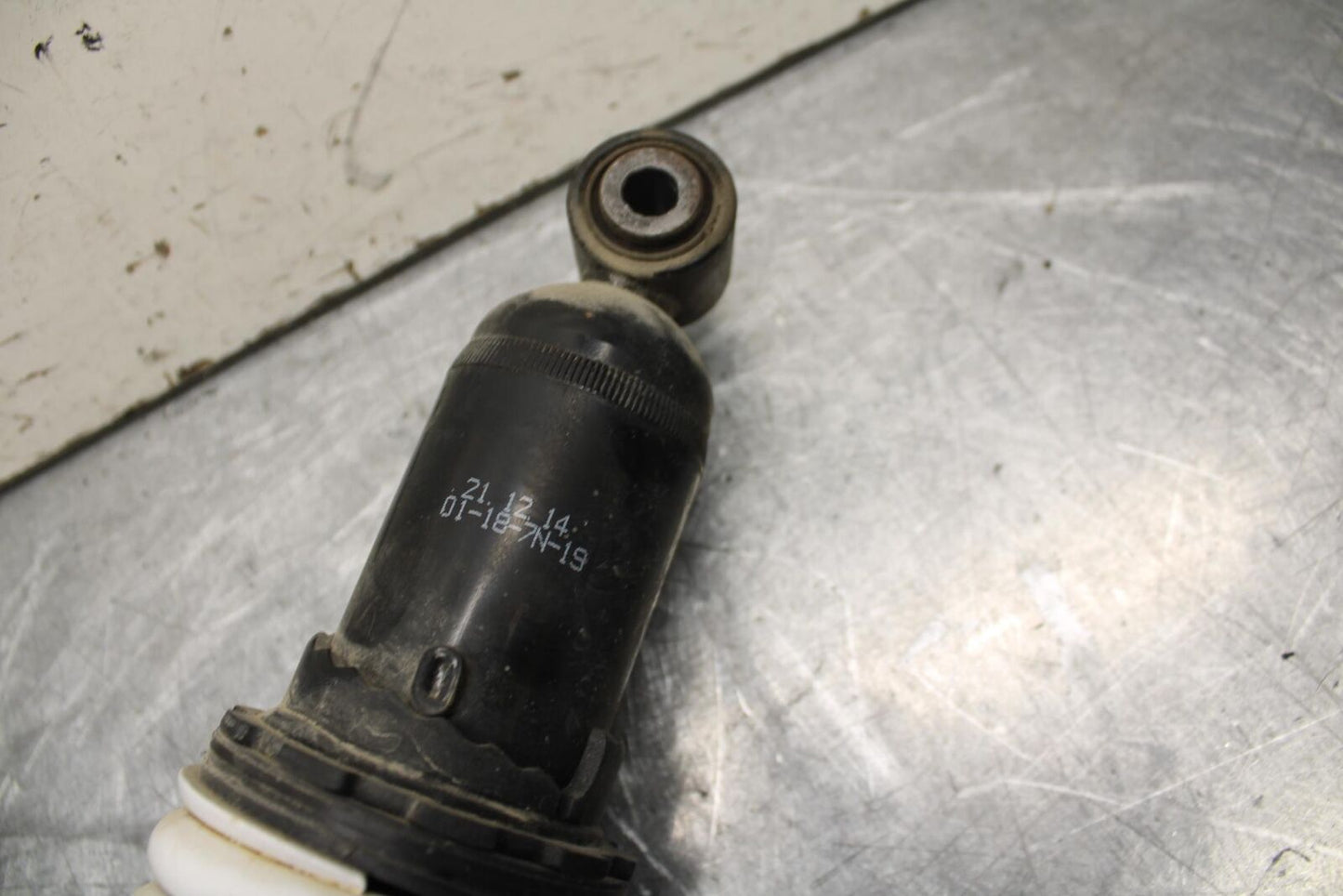 16-18 KTM 690 DUKE REAR BACK SHOCK ABSORBER SUSPENSION BB631