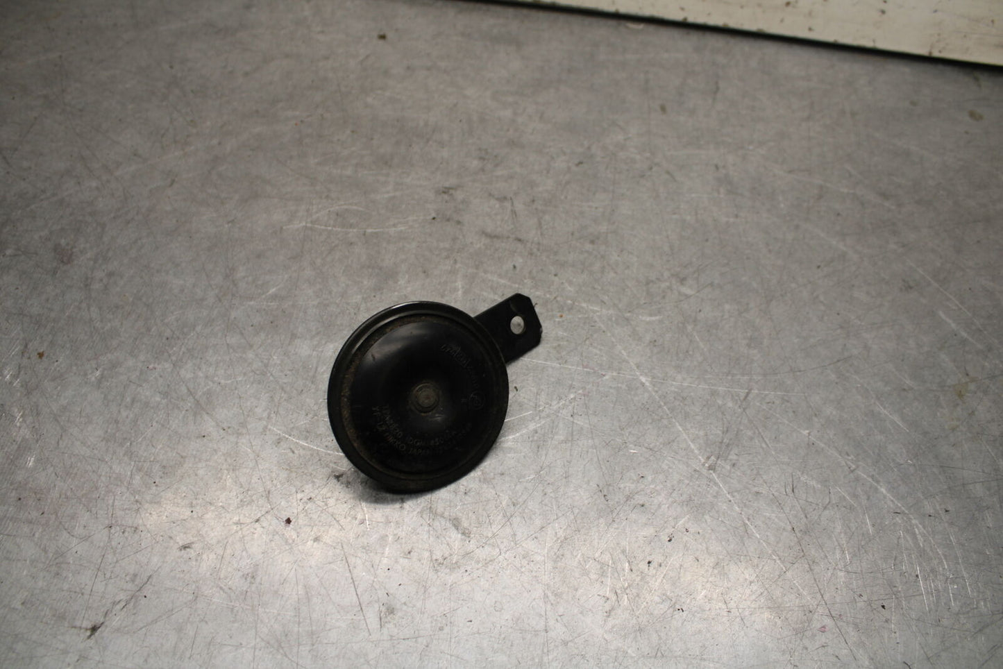 09-11 TRIUMPH DAYTONA 675 HORN SIGNAL BB652