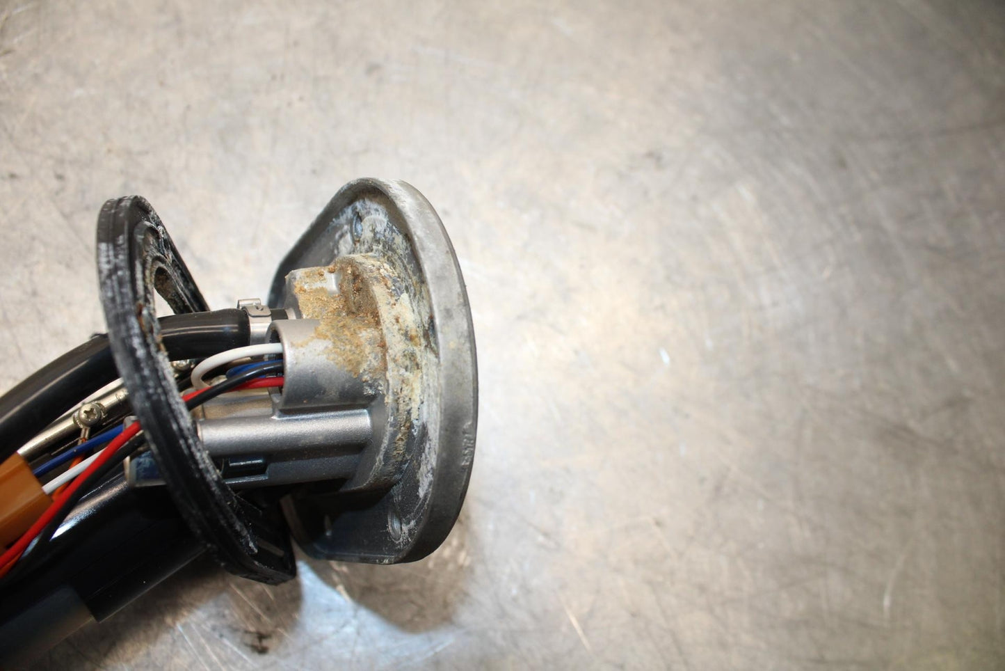 2009 Aprilia Shiver 750 SL750 FUEL PUMP GAS PETROL SENDER UNIT BB506