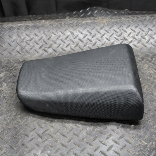 03 SUZUKI SV650S REAR BACK PASSENGER TANDEM SEAT PAD SADDLE PILLION BB219