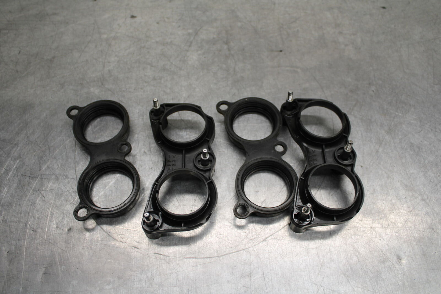 06-07 YAMAHA YZF R6 AIRBOX INTAKE VELOCITY STACKS BB742