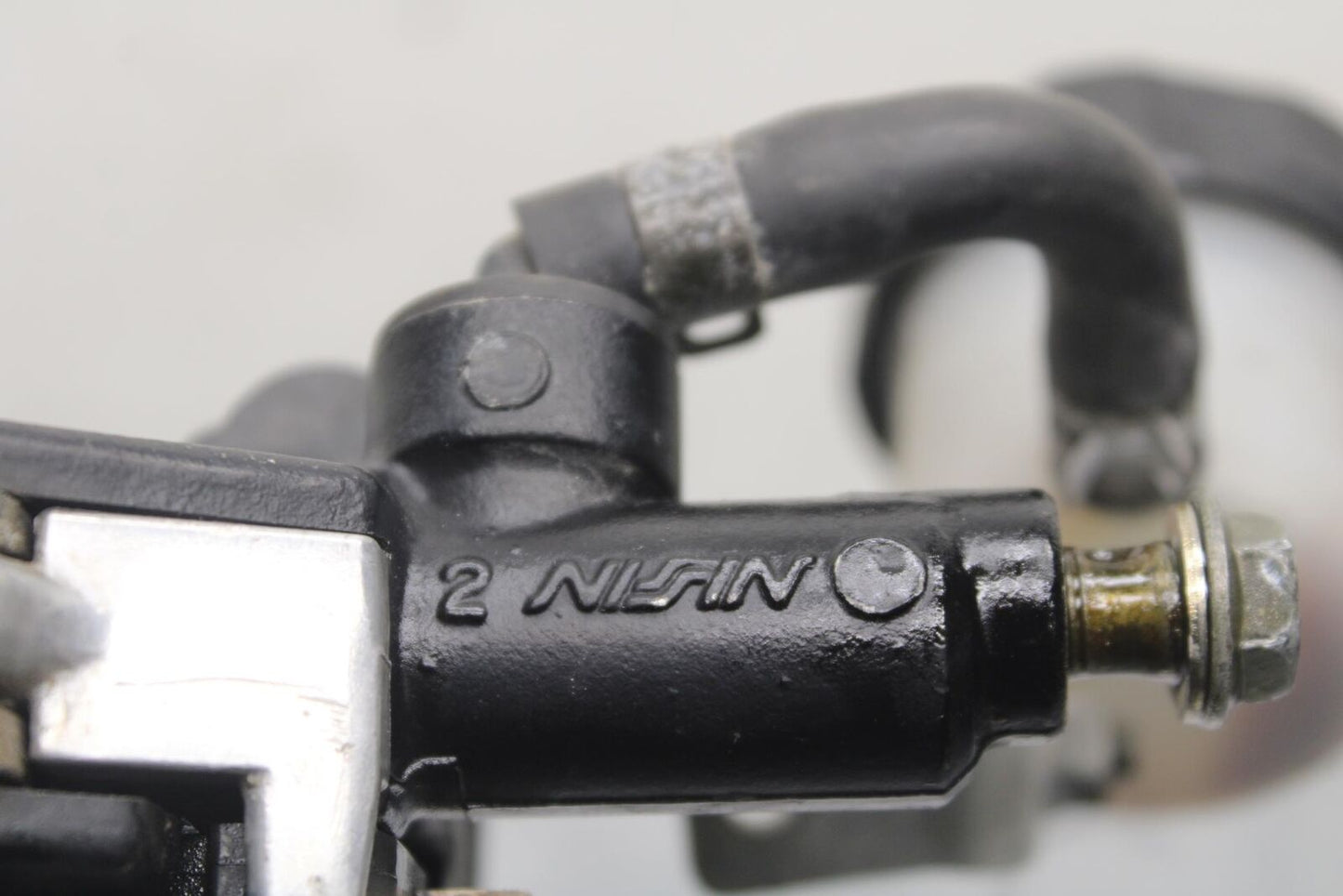 1999 Suzuki GSXR600 FRONT BRAKE MASTER CYLINDER w/ LEVER 59600-17C00 BB608