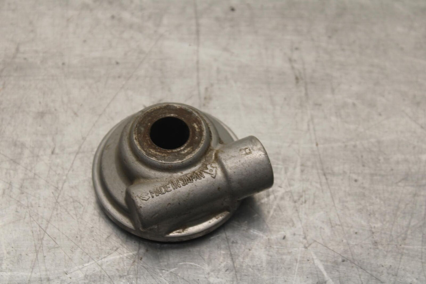 80-83 SUZUKI GS750E SPEEDOMETER DRIVE GEAR BB82