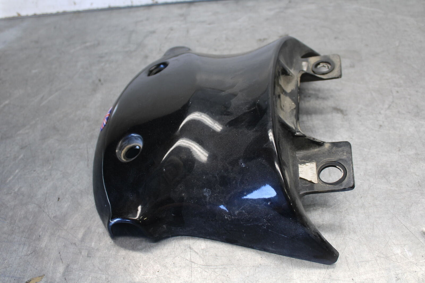 01-06 TRIUMPH TIGER 955I REAR BACK TAIL FAIRING COWL SHROUD BB693