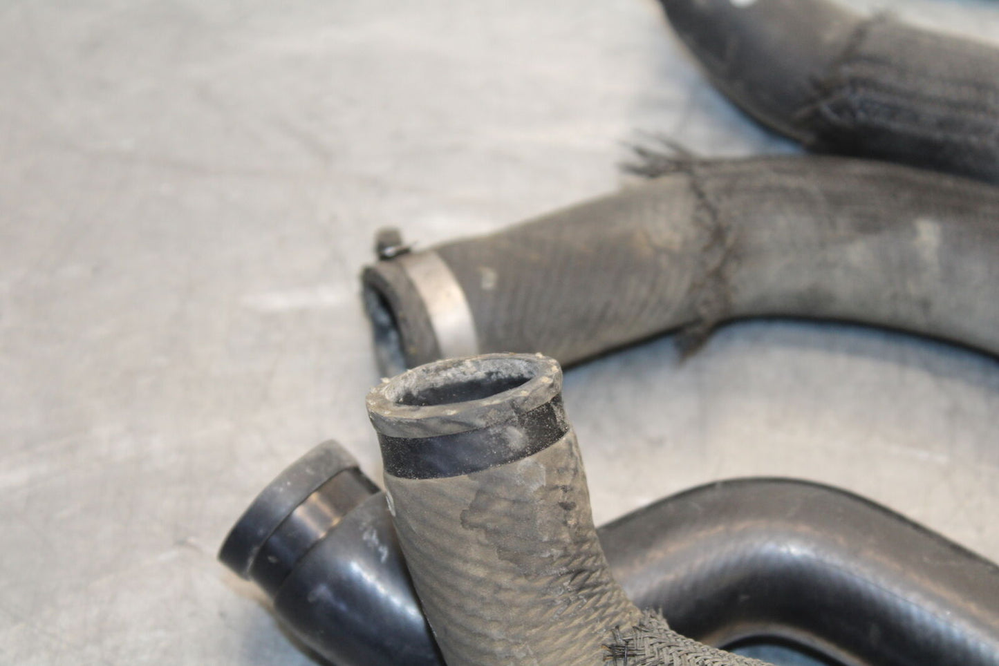 04-05 SUZUKI GSXR600 RADIATOR HOSES ENGINE COOLANT WATER PIPES HOSE SET BB658