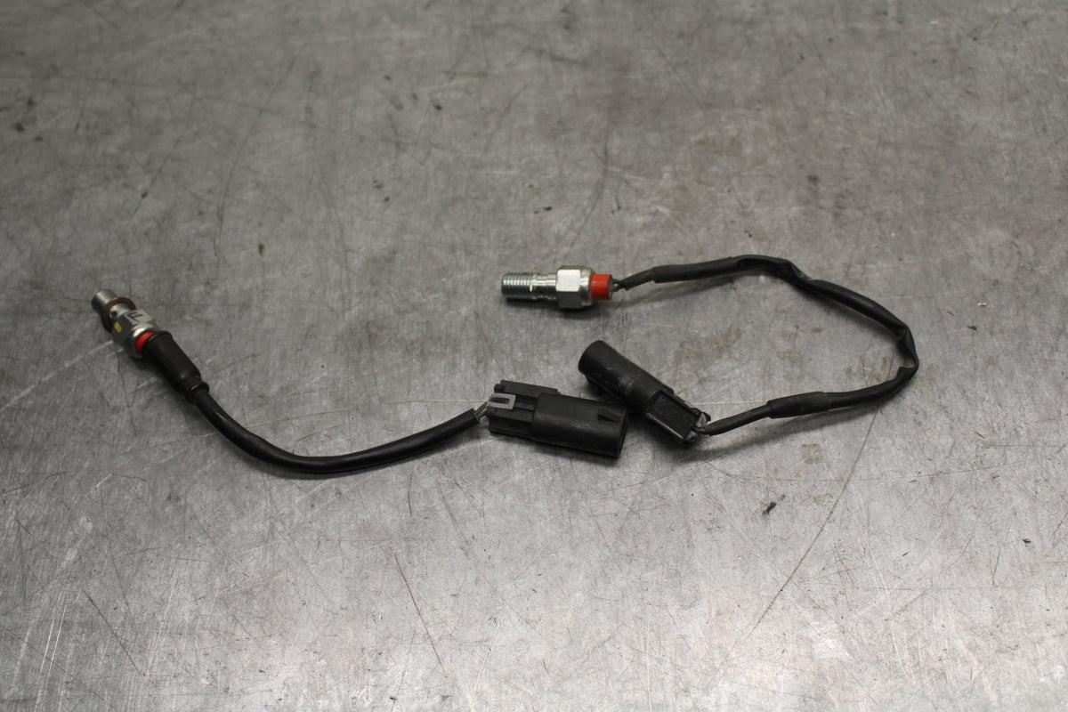 22-24 INDIAN CHIEF BOBBER DARK HORSE FRONT & REAR BRAKE SENSOR BB717