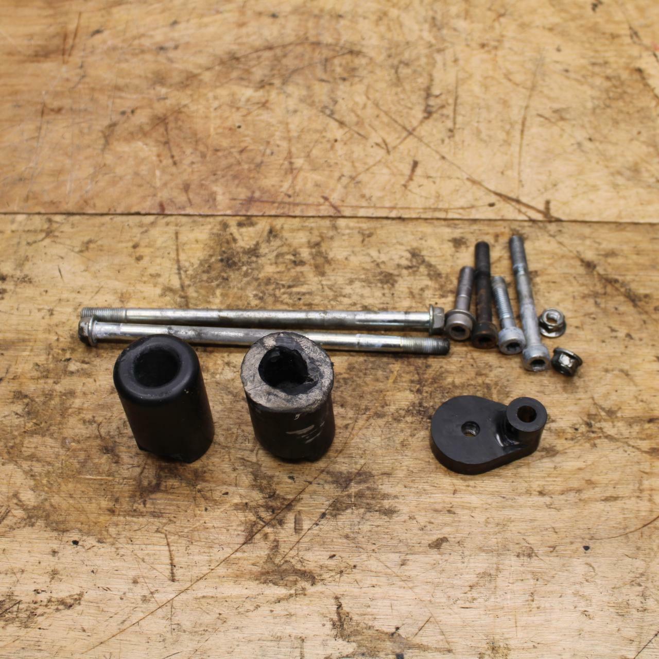 01-03 SUZUKI GSXR600 FRAME SLIDERS SET BB336