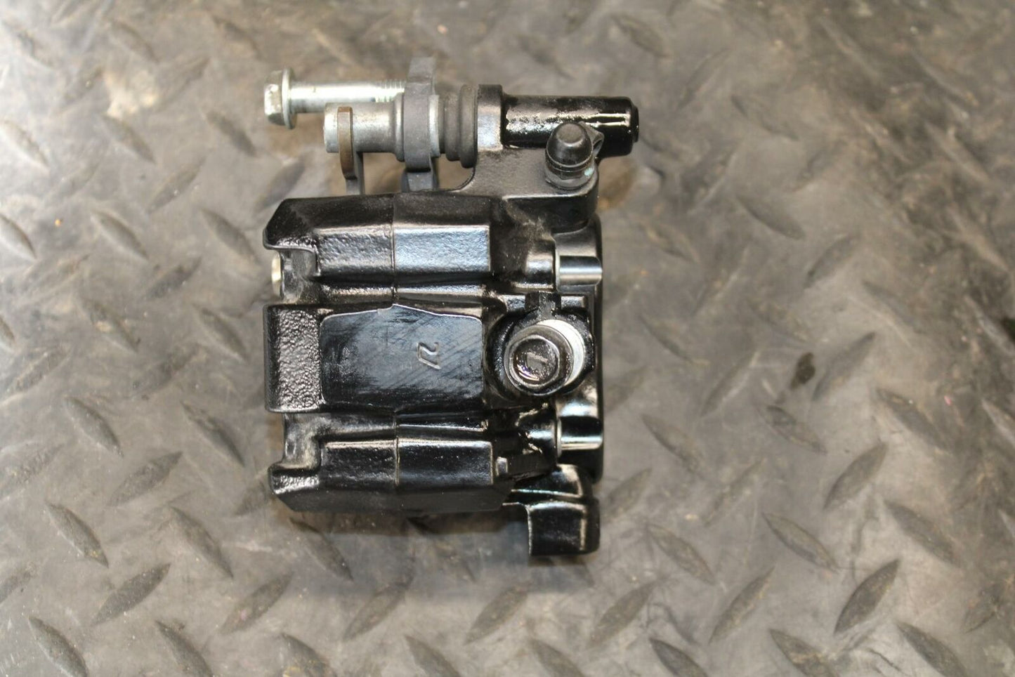 17 KAWASAKI NINJA 300 RIGHT FRONT BRAKE CALIPER BB215