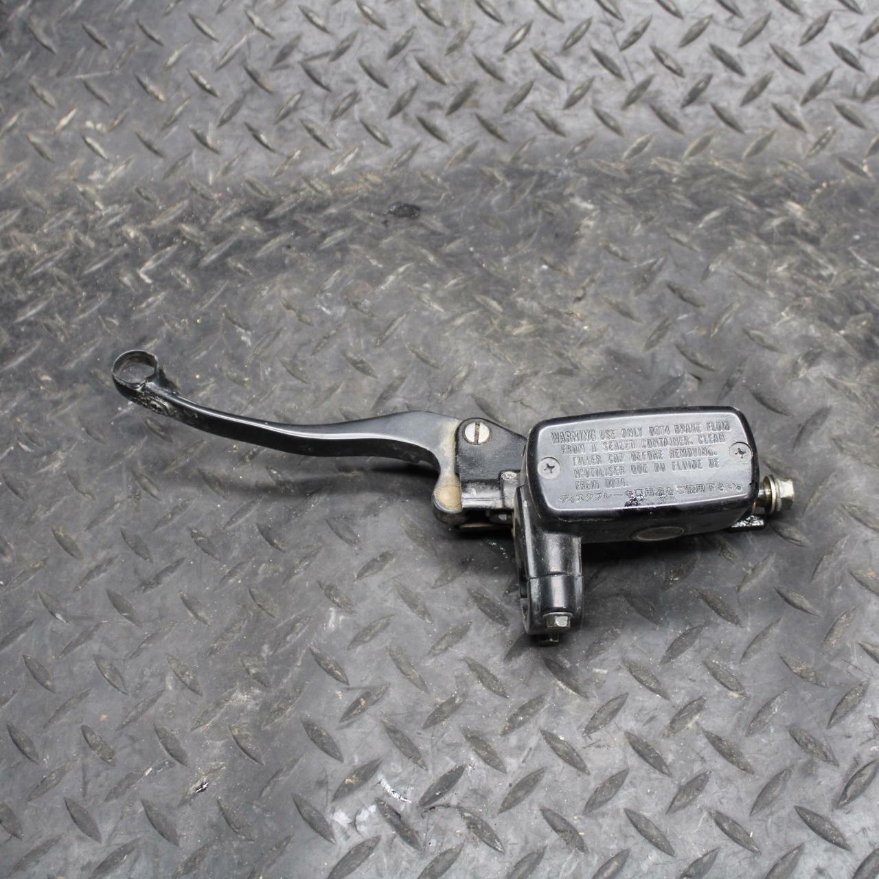 91-02 HONDA ST1100 HYDRAULIC CLUTCH MASTER CYLINDER w/ LEVER BB222