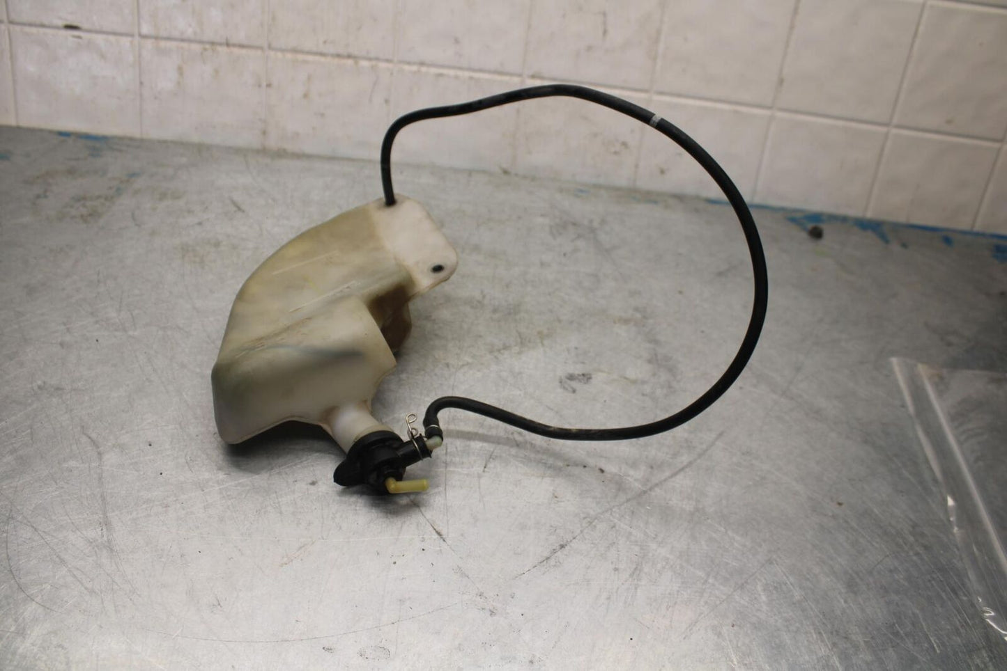 07 YAMAHA YZF R6 2c0 COOLANT WATER TANK RESERVOIR BOTTLE BB423