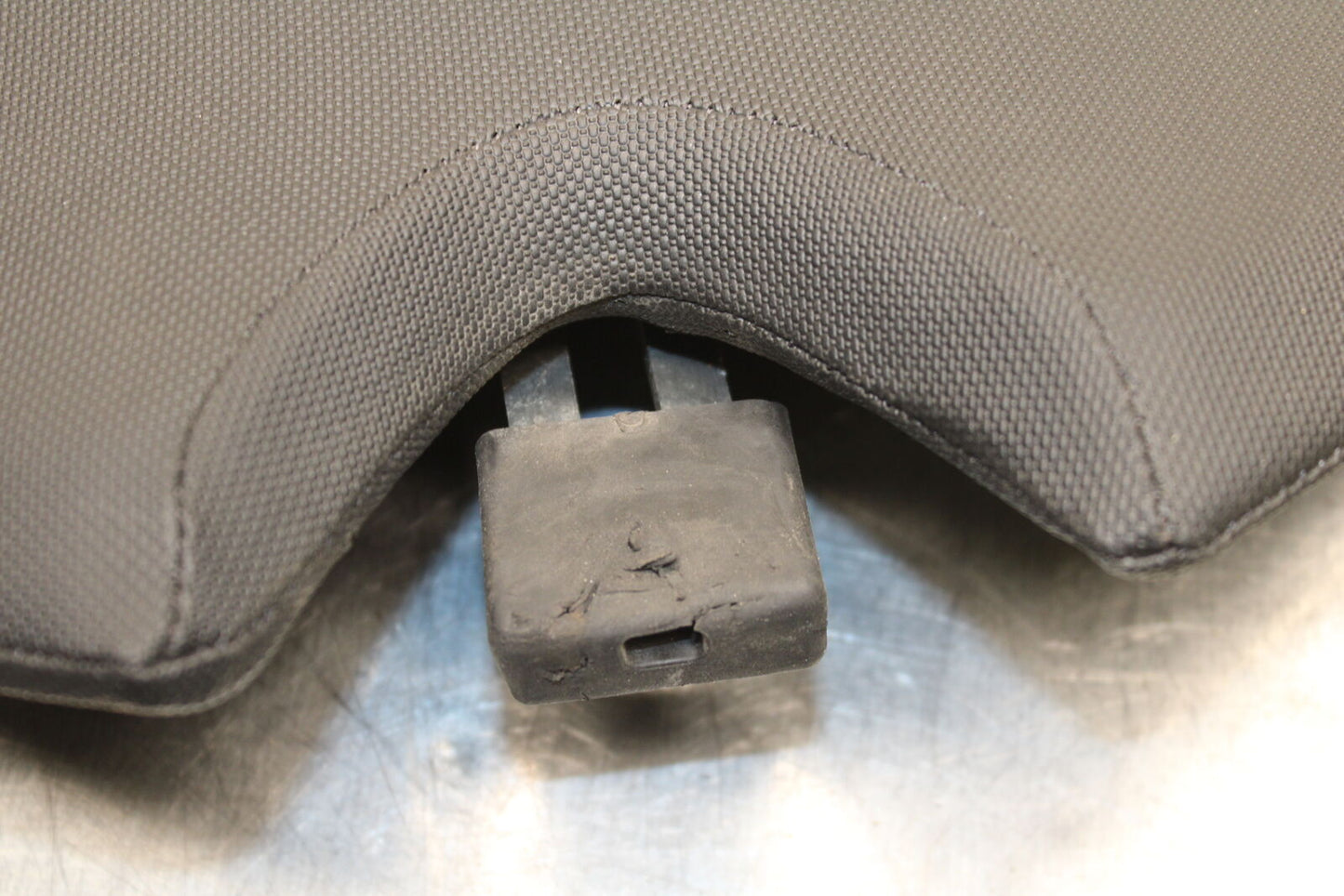21-24 APRILIA TUONO 660 FACTORY FRONT DRIVERS SEAT PAD SADDLE PILLION BB733