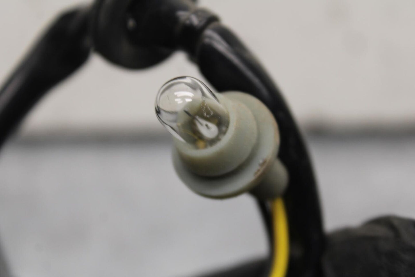 08-11 TRIUMPH SPEED TRIPLE HEADLIGHT WIRING HARNESS WIRE LOOM BB102