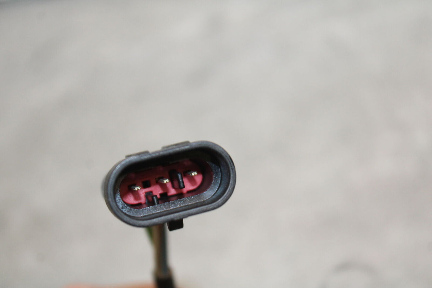 06-07 DUCATI MONSTER 695 REAR ABS BRAKE SENSOR BB674