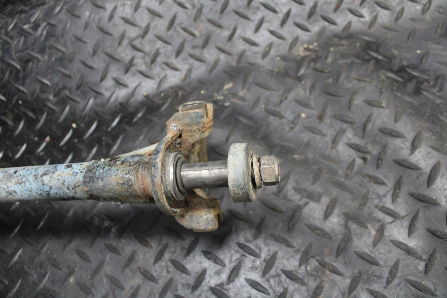 85-86 SUZUKI QUADRACER 250 STEERING COLUMN BB210