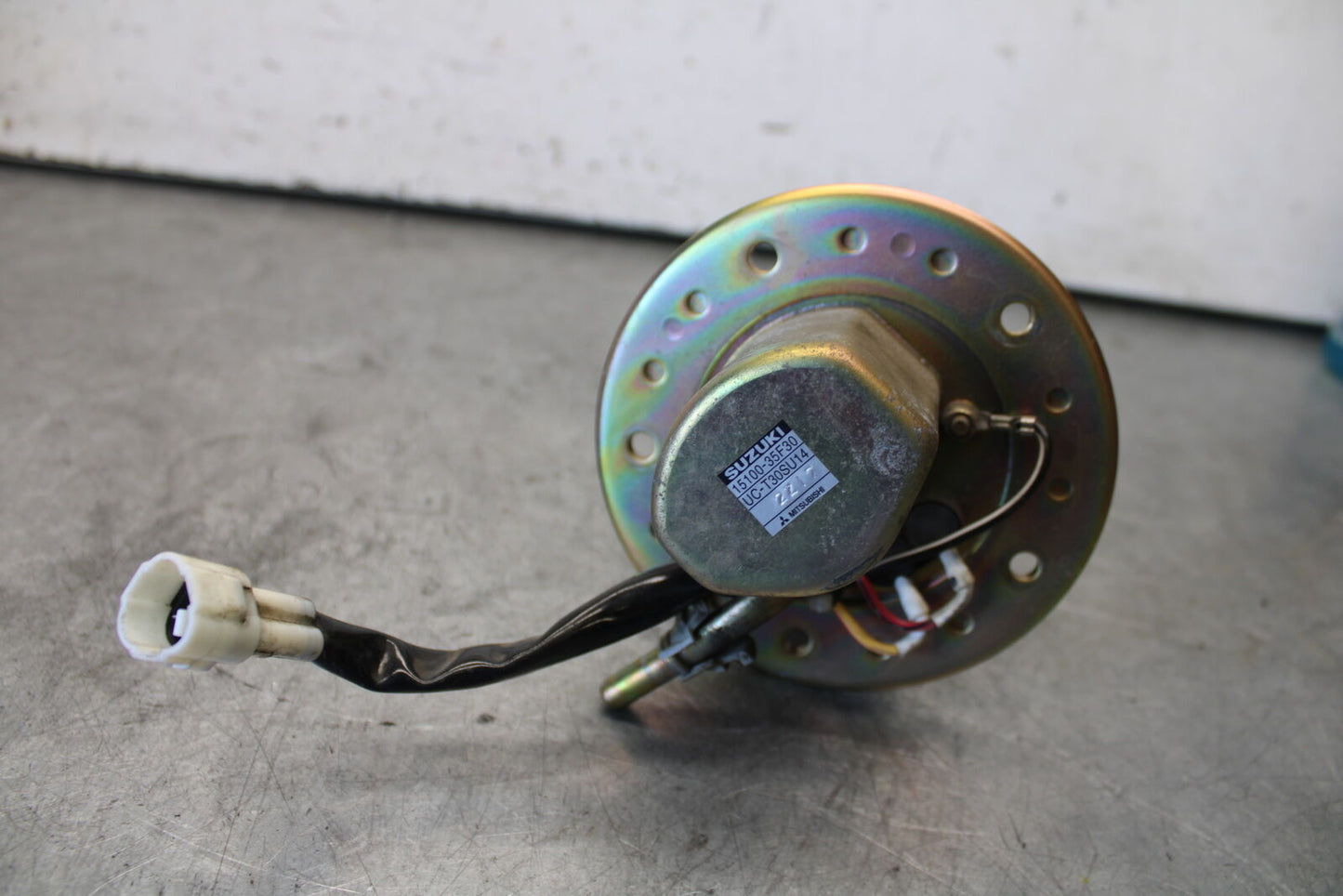 03-07 SUZUKI SV1000S FUEL PUMP GAS PETROL SENDER UNIT 15100-35F30 BB657