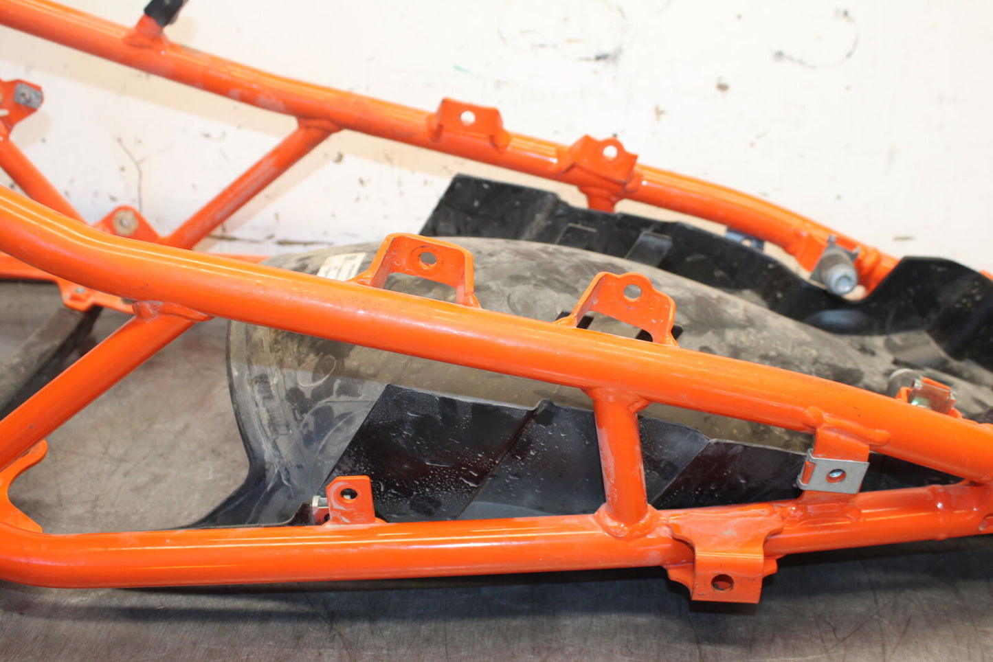 21-24 KTM 890 ADVENTURE R REAR SUBFRAME BACK SUB FRAME BB723