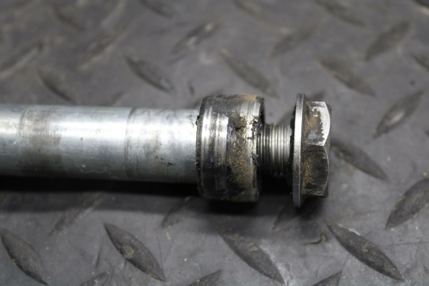 91-02 HONDA ST1100 FRONT WHEEL RIM AXLE PIVOT BOLT BB222