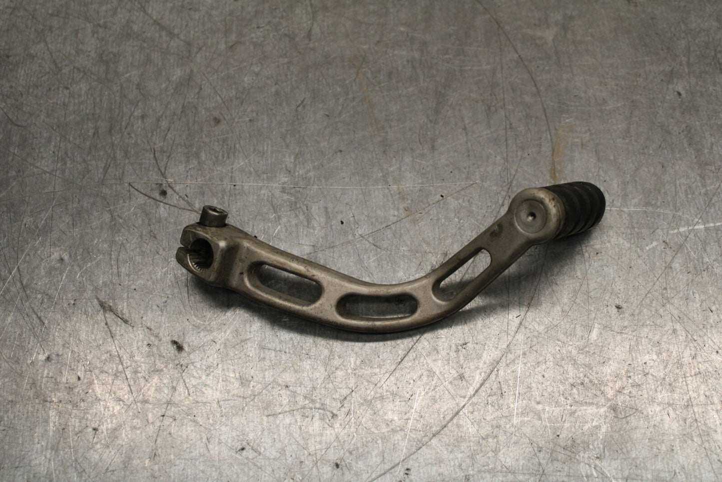 03-04 TRIUMPH DAYTONA 600 SHIFTER PEDAL BB745