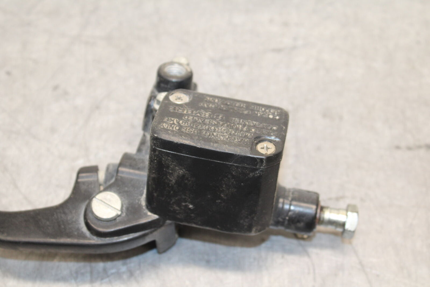 13-16 KTM 390 DUKE FRONT BRAKE MASTER CYLINDER w/ LEVER BB748