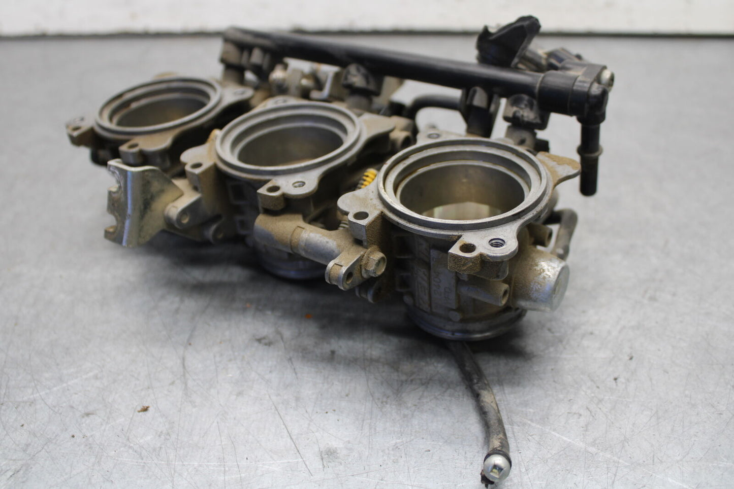 09-11 TRIUMPH DAYTONA 675 MAIN FUEL INJECTORS / THROTTLE BODIES BB652