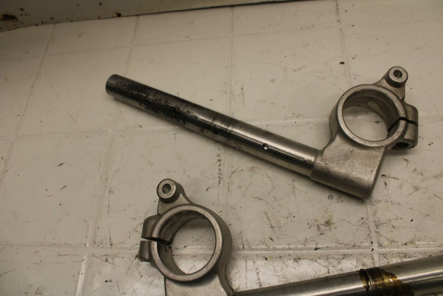 88-89 SUZUKI GSXR750J BB24 LEFT RIGHT CLIP ON ONS HANDLEBARS PAIR SET BB15
