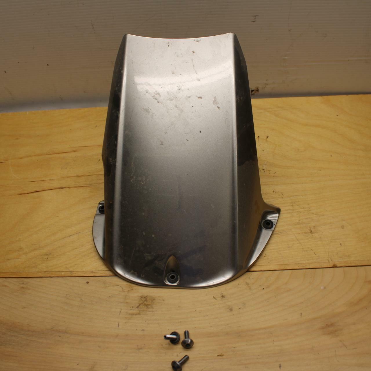 02-03 YAMAHA YZF R1 5PW REAR BACK WHEEL TIRE HUGGER FENDER BB313