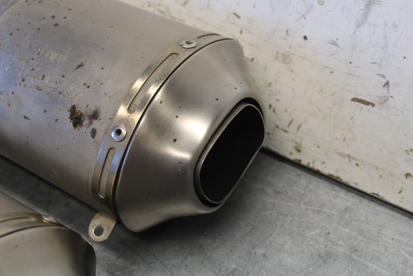 07-08 DUCATI 1098 EXHAUST PIPE MUFFLER SLIP ON CAN SILENCER BB699