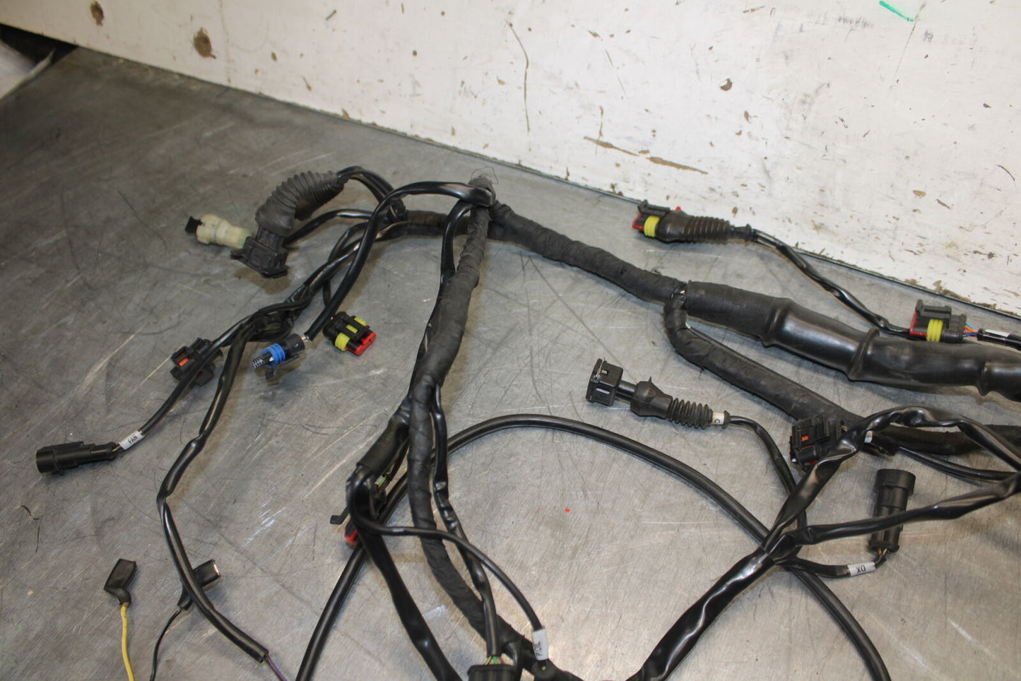 12-13 DUCATI STREETFIGHTER 848 MAIN ENGINE WIRING HARNESS MOTOR WIRE LOOM BB705