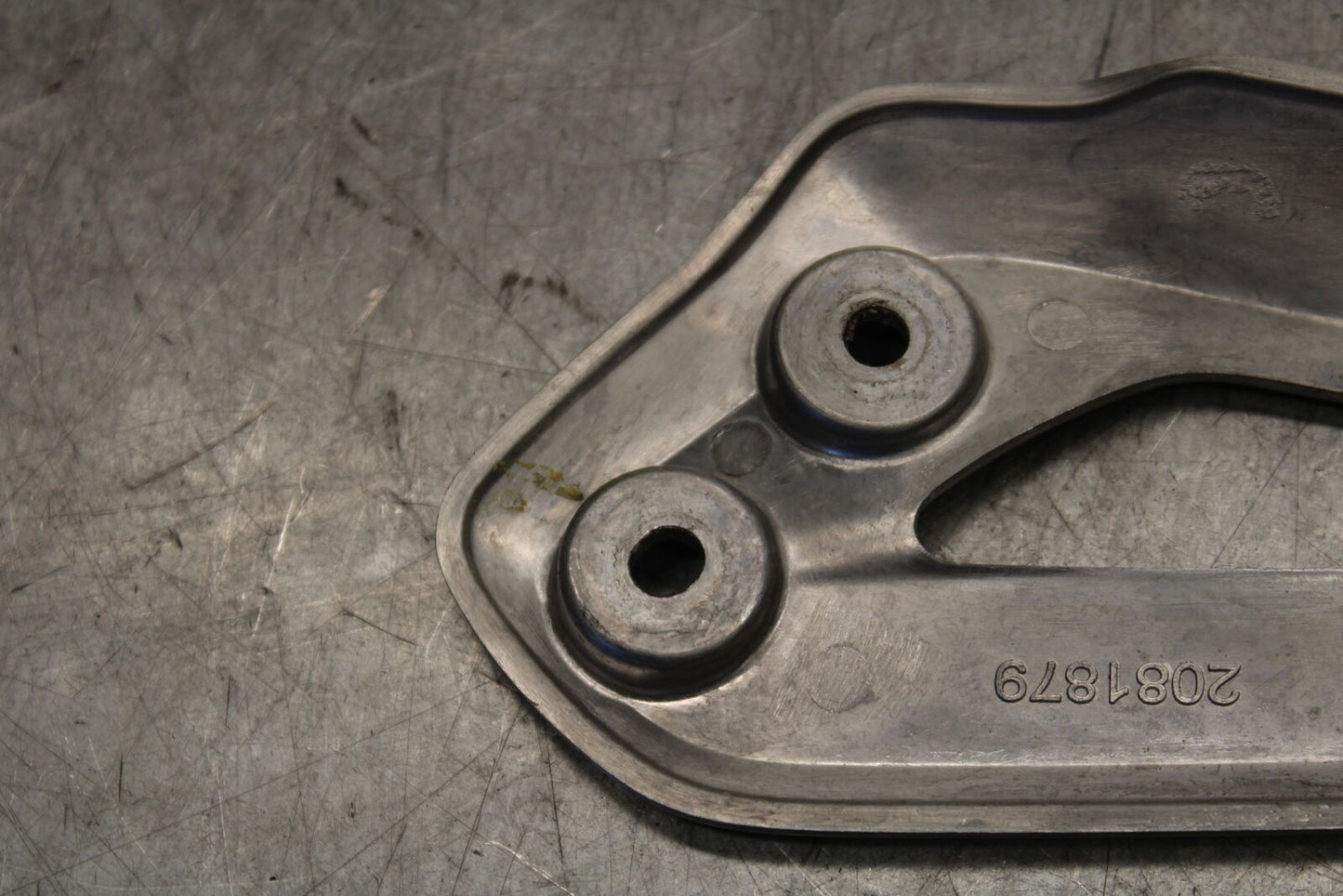 19-21 TRIUMPH SPEED TWIN 1200 RIGHT REARSET REAR SET HEEL GUARD COVER BB653