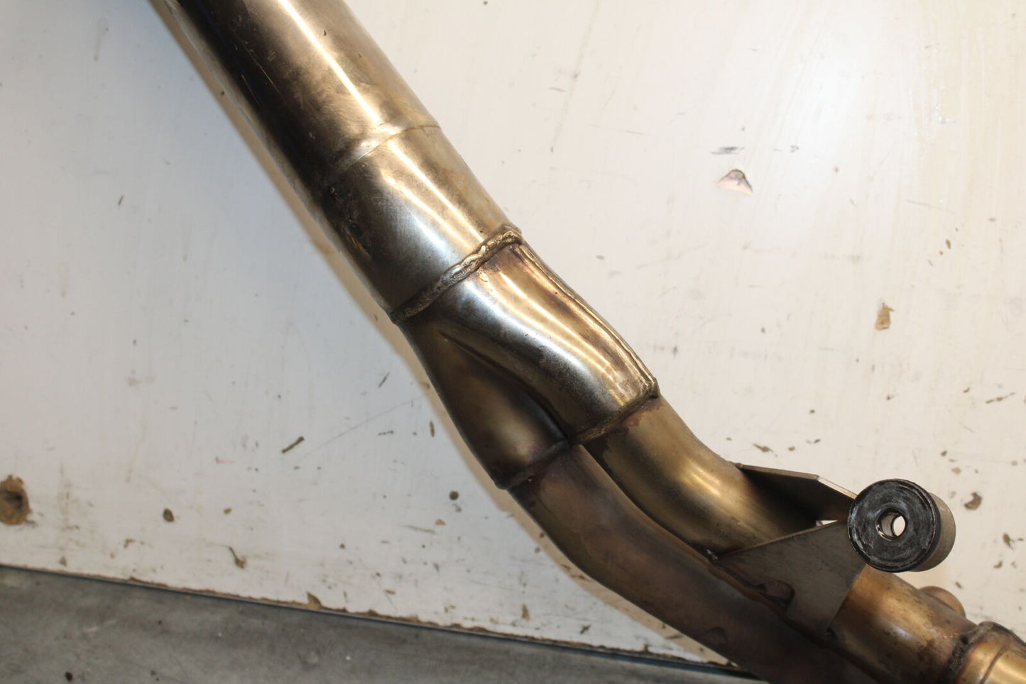 03-04 TRIUMPH DAYTONA 600 EXHAUST HEADER PIPES MANIFOLD BB745