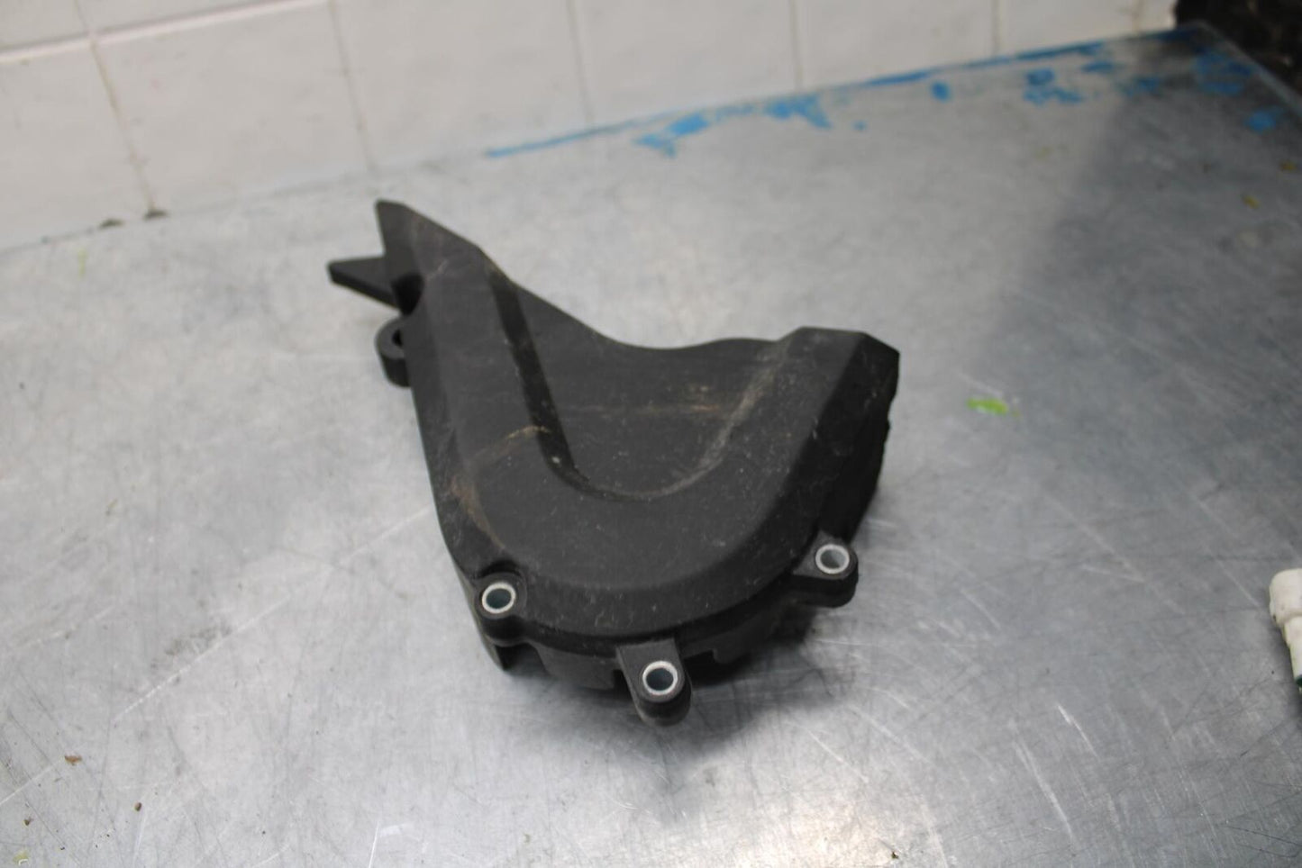 18 KTM RC 390 ENGINE SPROCKET COVER BB442