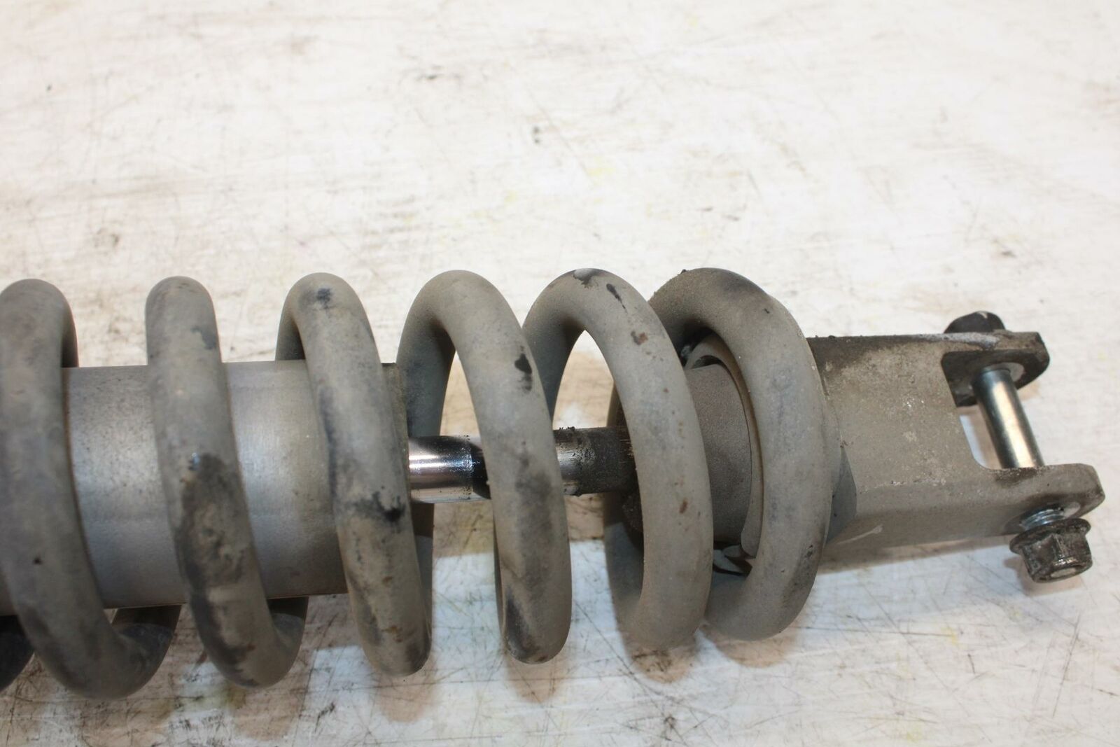 00-07 SUZUKI HAYABUSA REAR BACK SHOCK ABSORBER SUSPENSION 62100-24F40 BB281