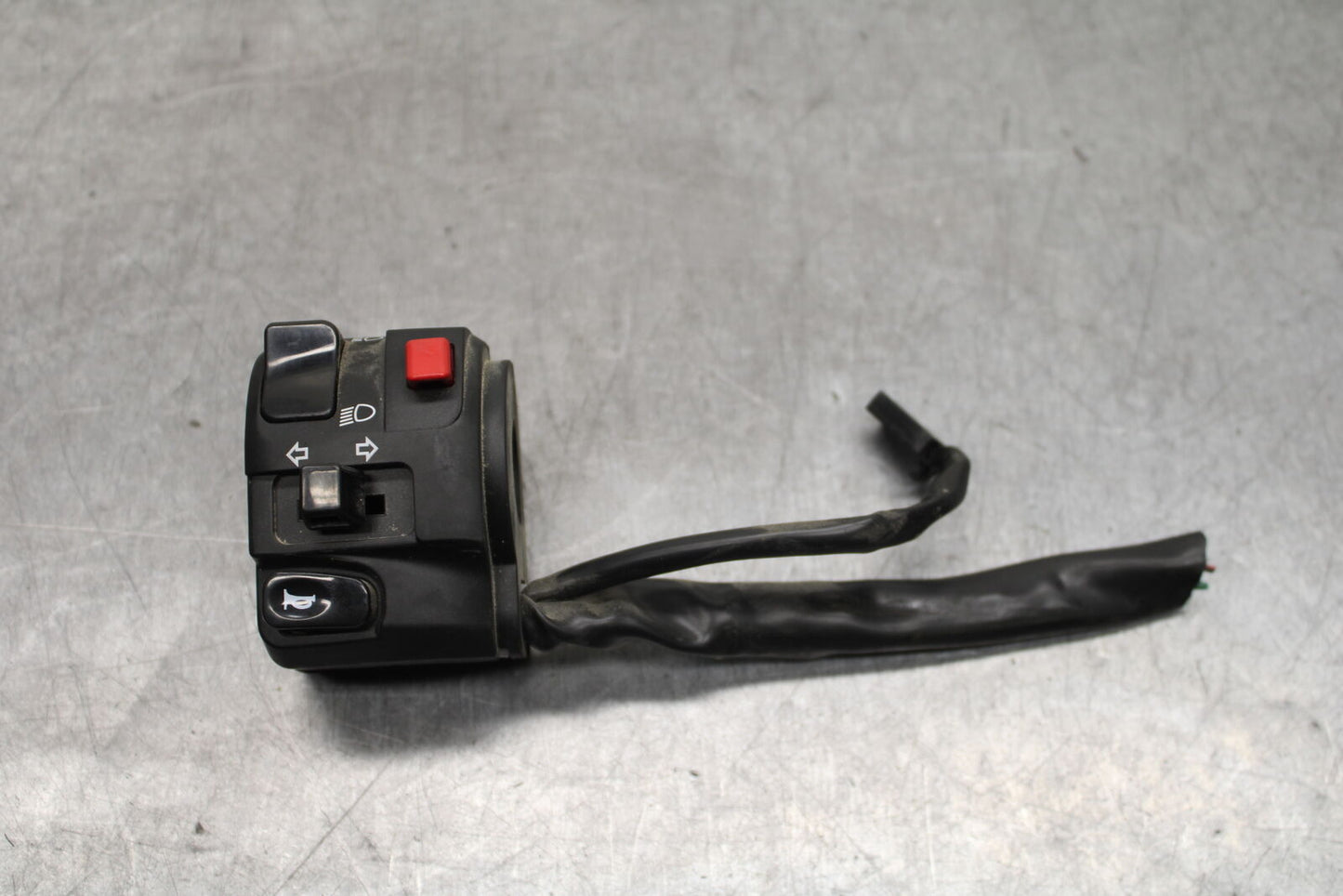 24 KAWASAKI NINJA 500 ABS LEFT CLIP ON HANDLE HORN SIGNALS SWITCH SWITCHES BB730