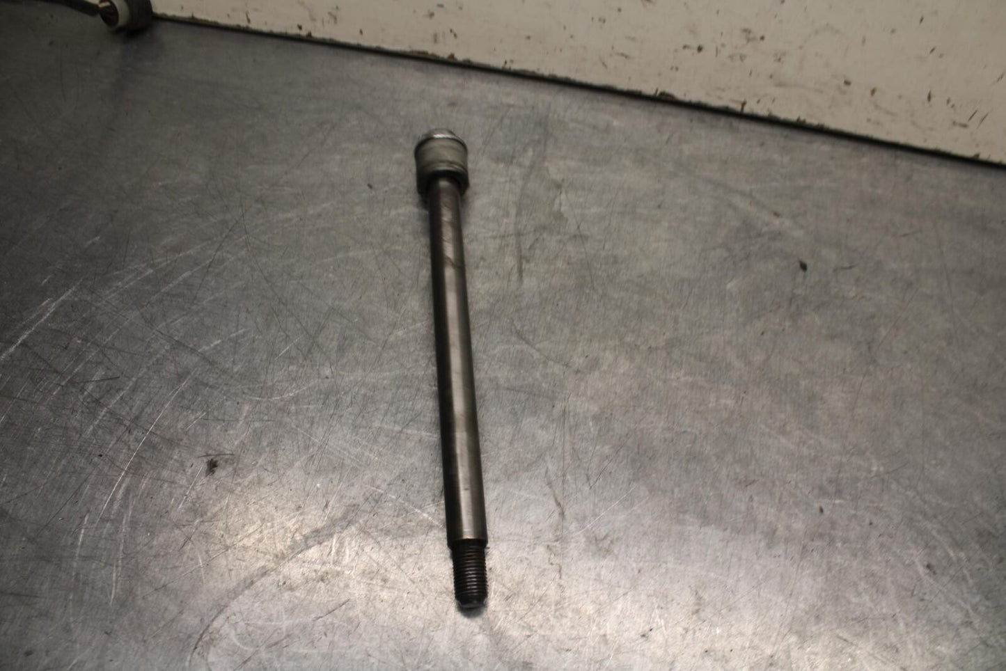 93-07 YAMAHA VMAX 1200 FRONT WHEEL RIM AXLE PIVOT BOLT BB634