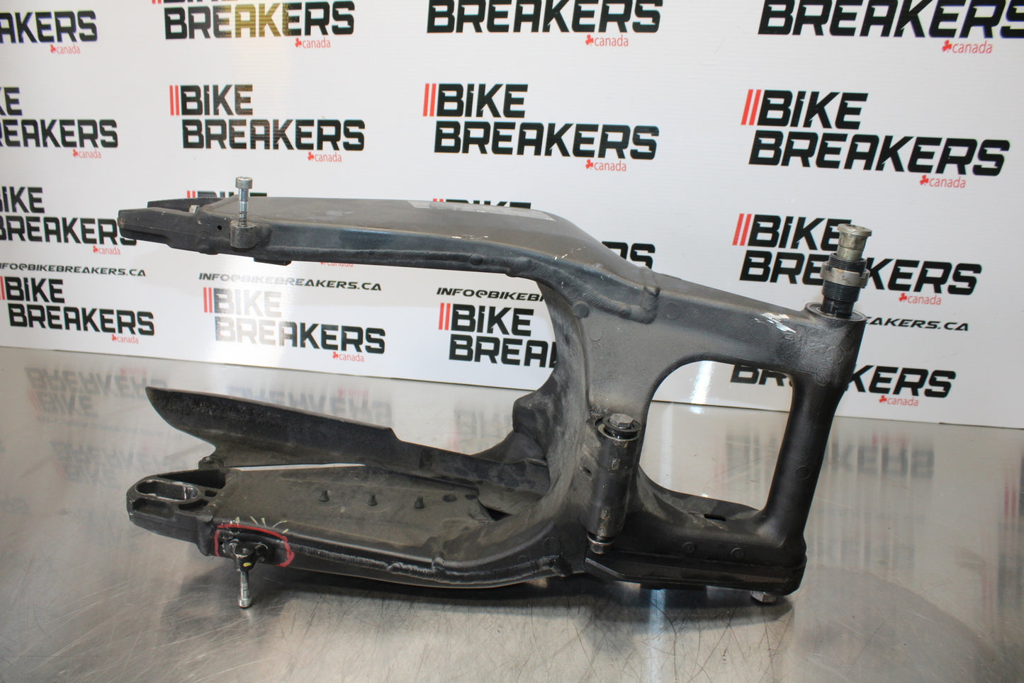 13-18 KAWASAKI NINJA ZX6R REAR SWINGARM BACK SUSPENSION SWING ARM BB143