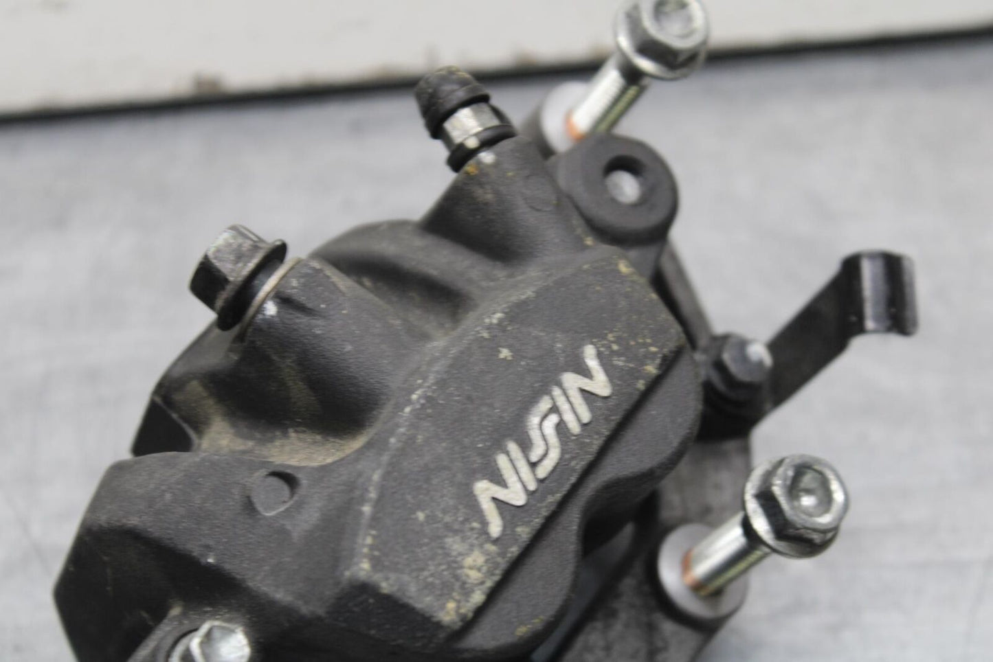2014 Honda CB500F ABS FRONT BRAKE CALIPER CALIPER BB102