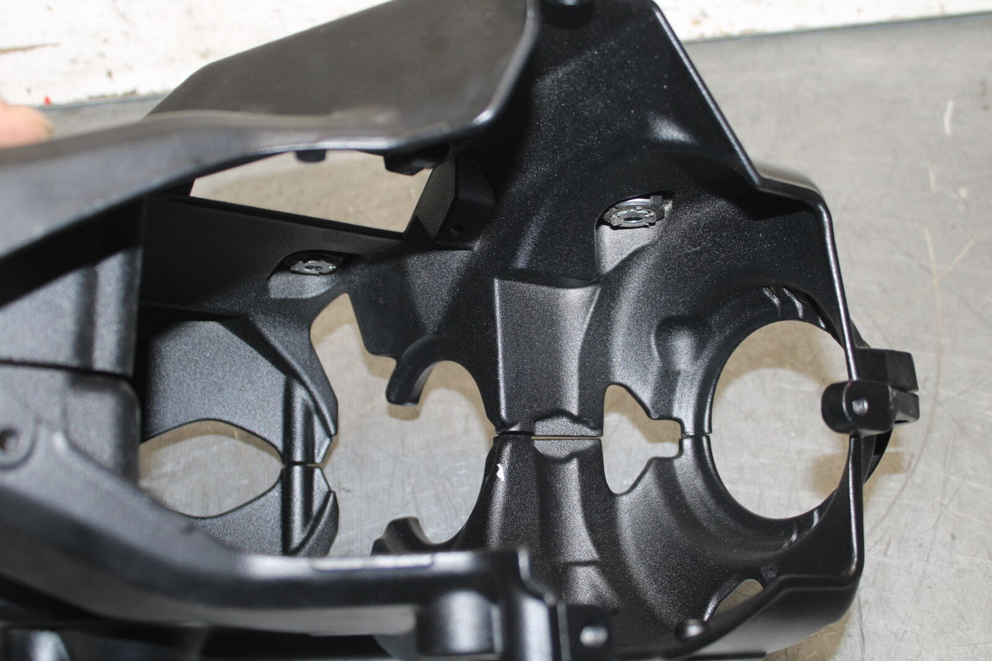 03-06 DUCATI 999 FRONT HEADLIGHT BRACKET BB705